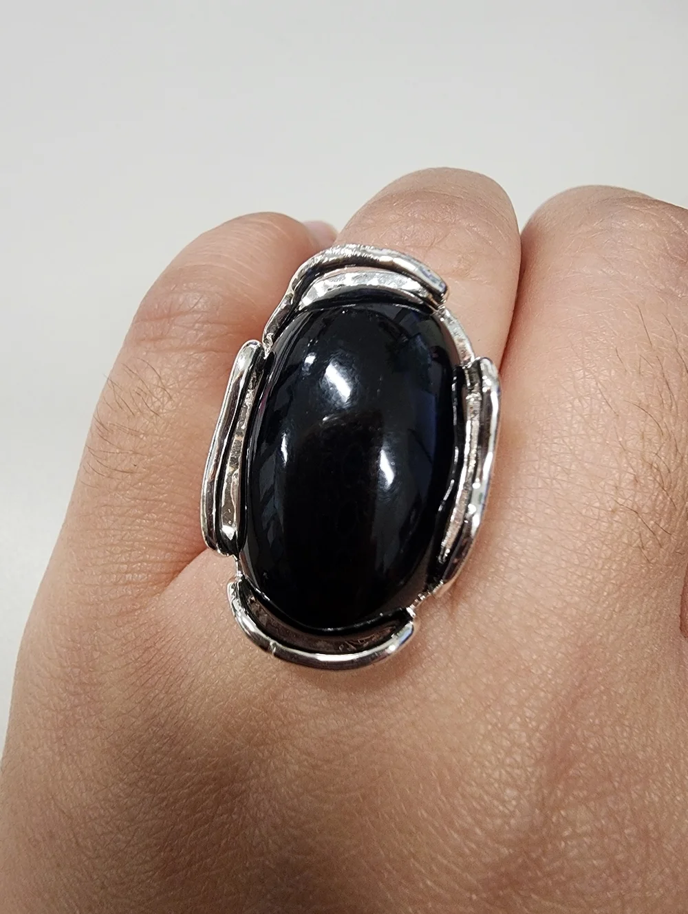 Large Oval Black Acrylic Resin Statement Ring Silver-Tone Wide Metal Band Sz 6.5